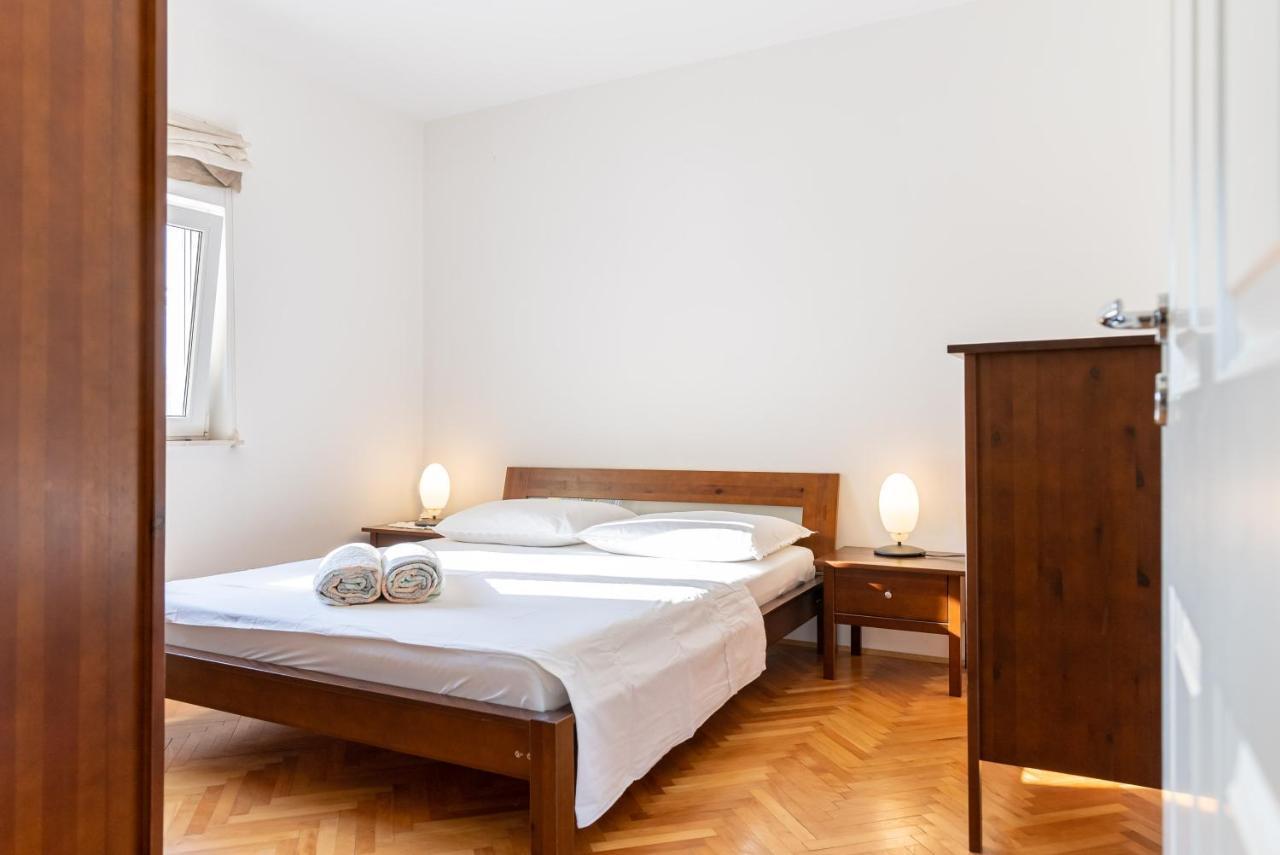 Kaštela Apartment Luno מראה חיצוני תמונה