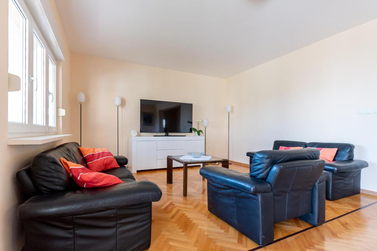 Kaštela Apartment Luno מראה חיצוני תמונה