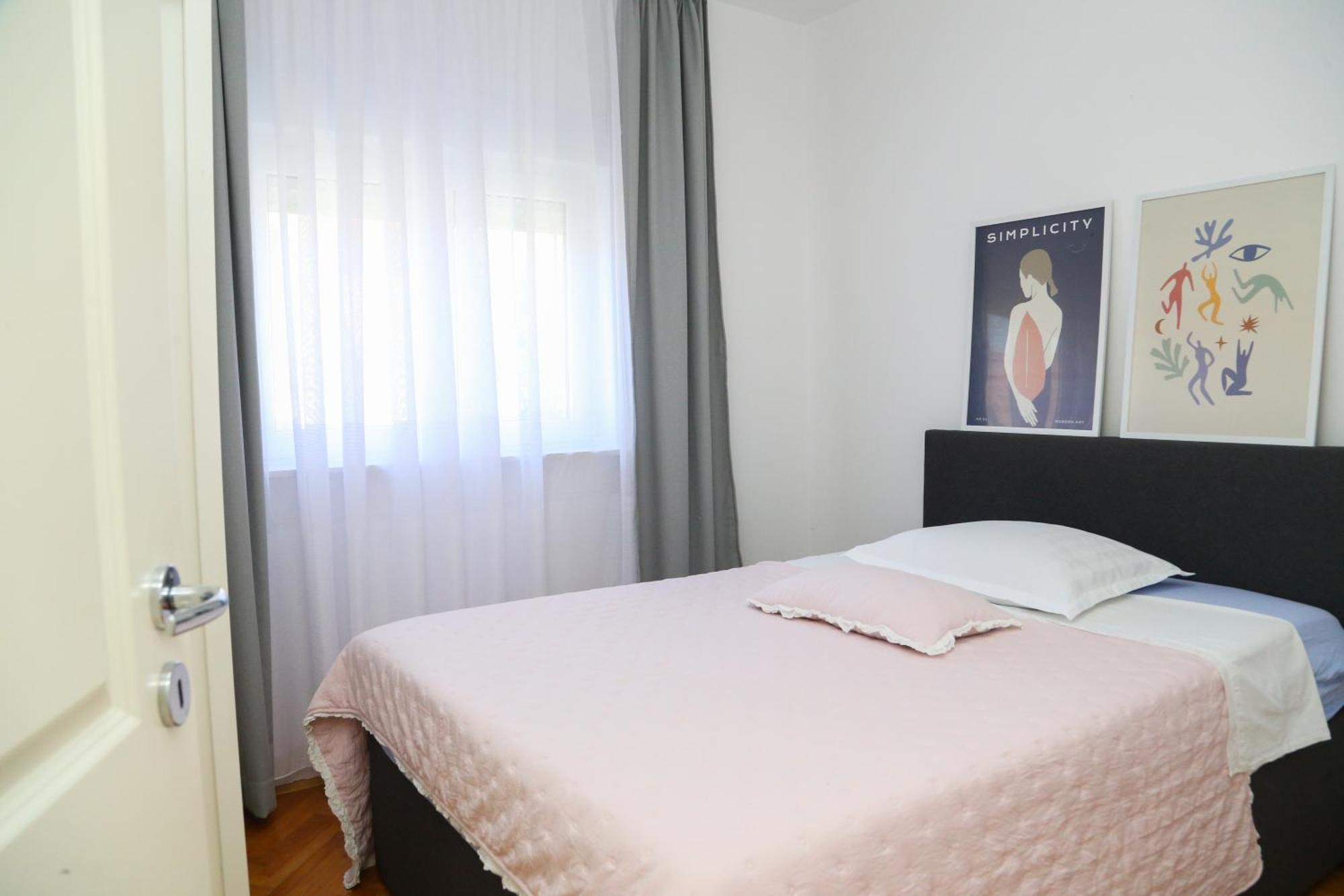 Kaštela Apartment Luno מראה חיצוני תמונה