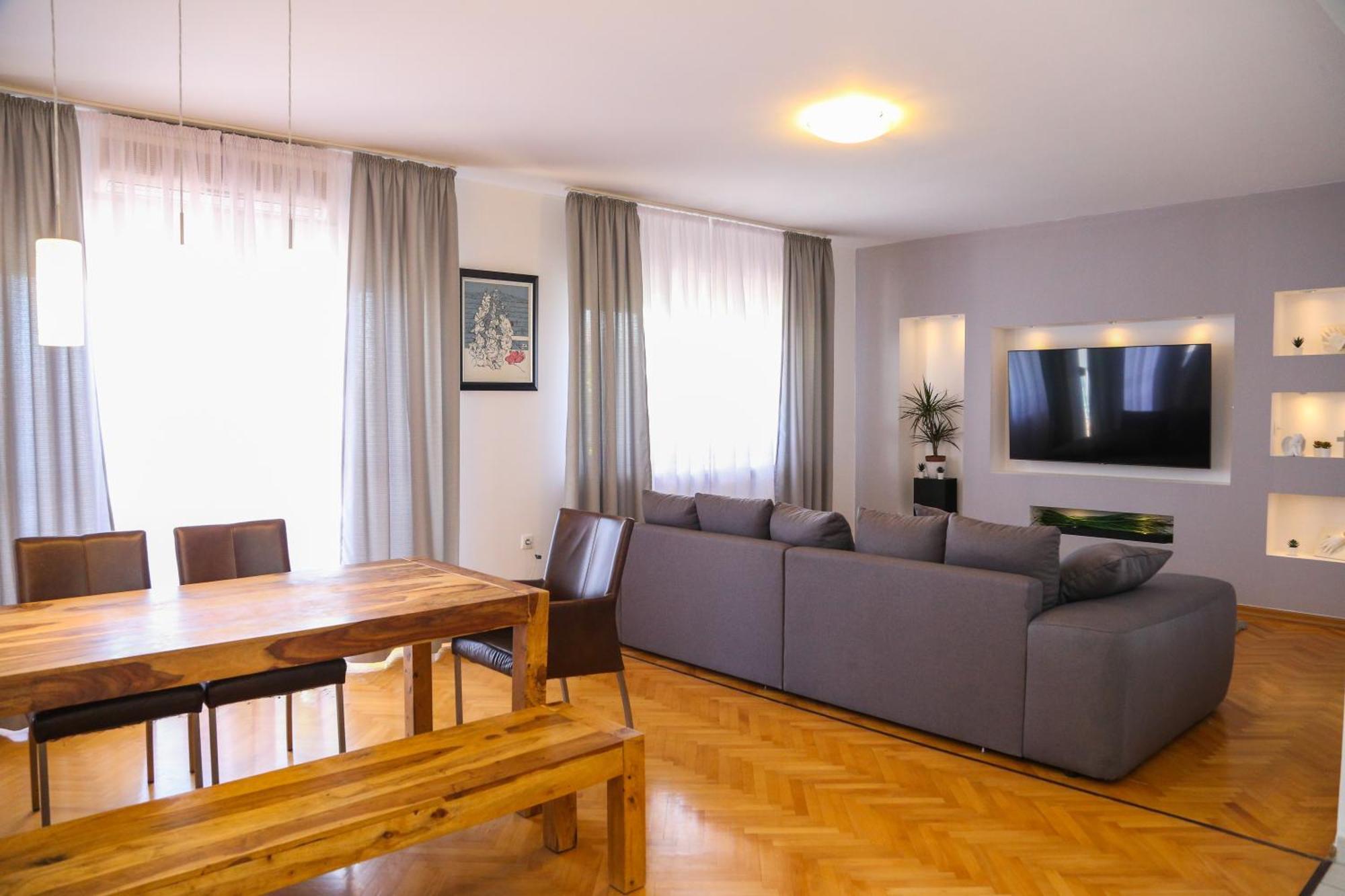 Kaštela Apartment Luno מראה חיצוני תמונה