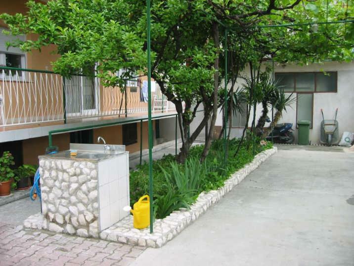Kaštela Apartment Luno מראה חיצוני תמונה