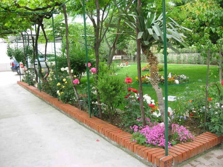 Kaštela Apartment Luno מראה חיצוני תמונה